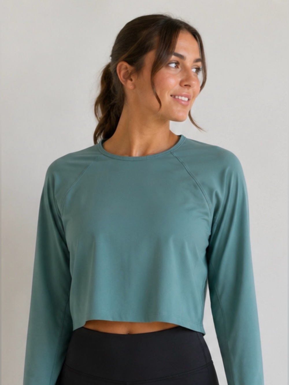 Old Navy | cropped long sleeve athletic top with sheer back panel | Large